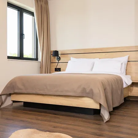 Pecina Stroga - Bjelica Winery 3*